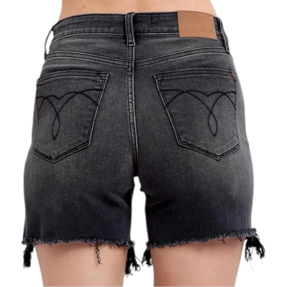 Judy Blue High Rise Bermuda Shorts Black Wash Frayed Hem Denim NWT - Picture 8 of 11